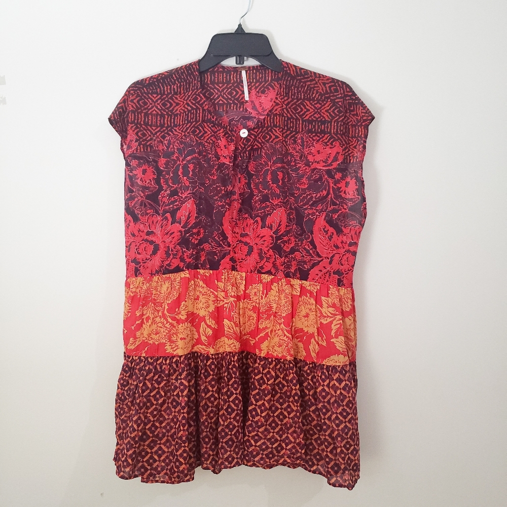 FREE PEOPLE BOHO RED MULTI FLORAL PRINT SLEEVELESS